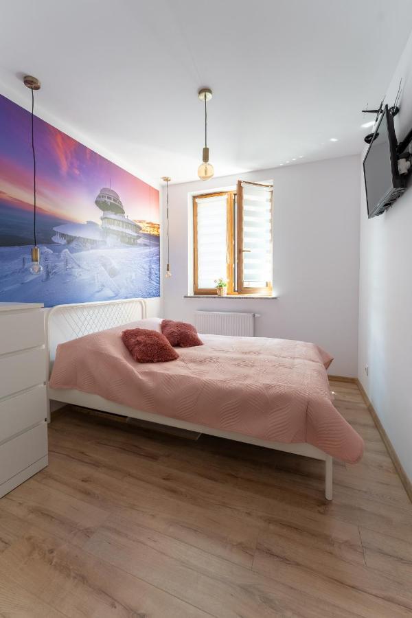 Apartment Strumykowy Zakatek - W Centrum Z Prywatnym Parkingiem - Space